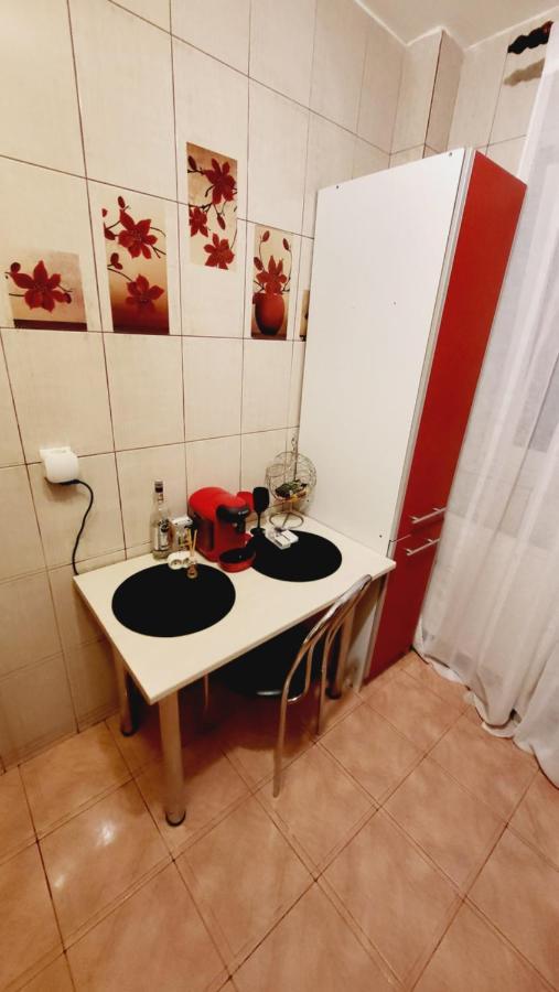 Two Bedroom Aparthotel With Garden View Bukares Bagian luar foto